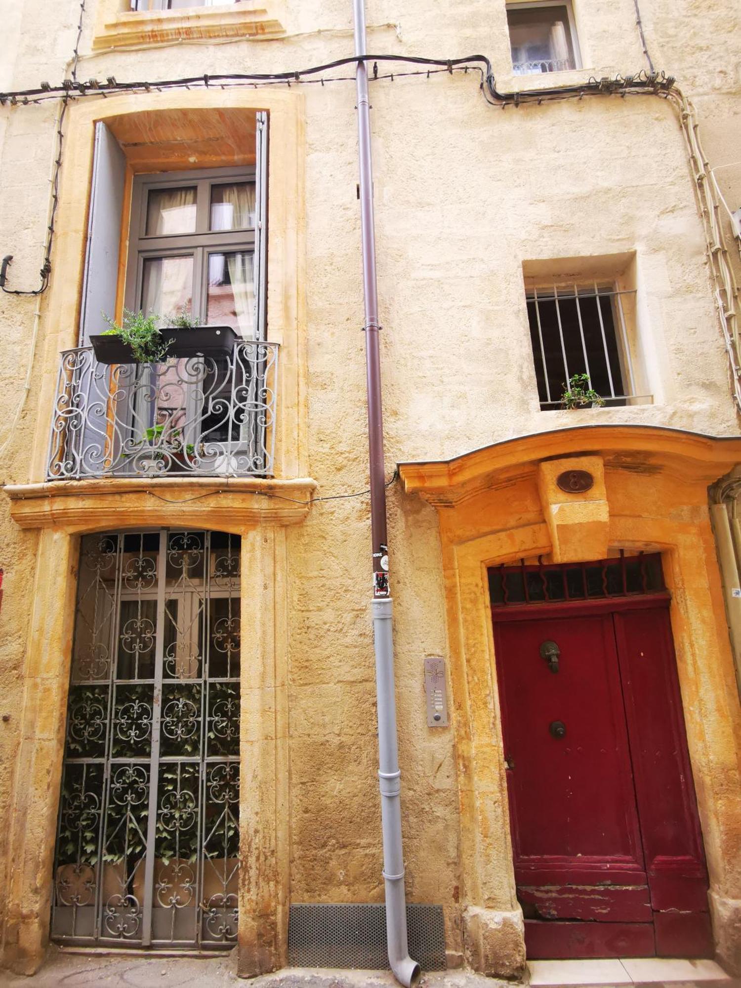 Appartement Cosy Coeur Historique De Montpellier Extérieur photo